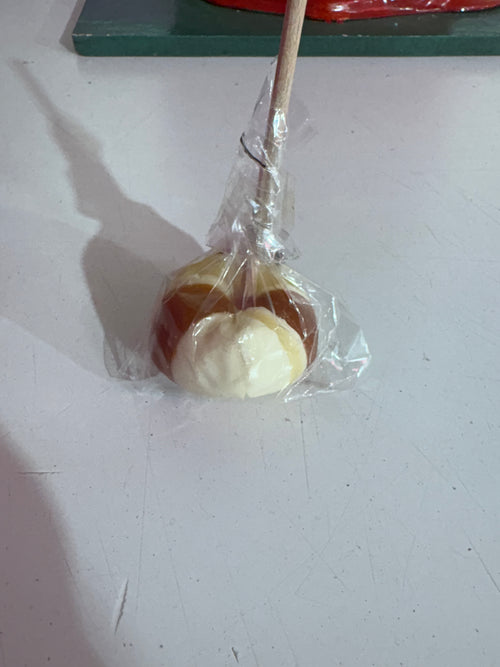 Chic berlingo sucette caramel beurre salé pour plus de goût merci d’envoyer un mail ou un message il seront bientôt disponible
